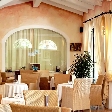 Colonna Country Club 4* Порто-Черво