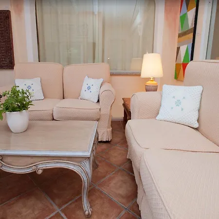 Colonna Country Club Готель