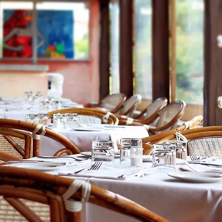 Hotell Colonna Country Club 4*