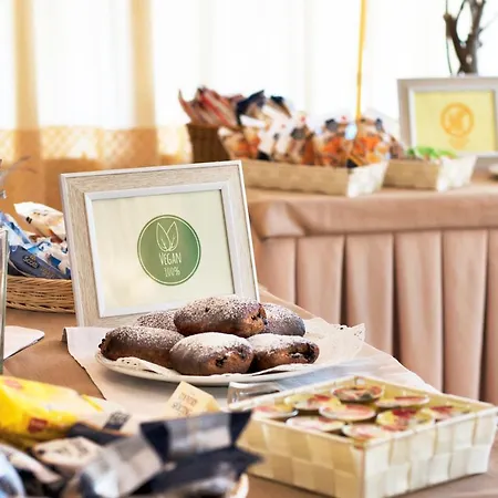 Colonna Country Club Готель Порто-Черво
