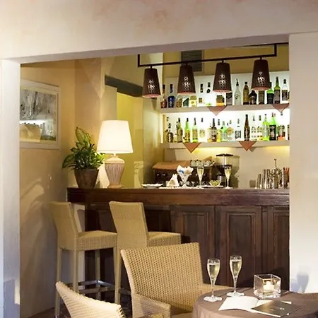 Colonna Country Club Hotel 4*