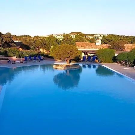 Отель Colonna Country Club 4*