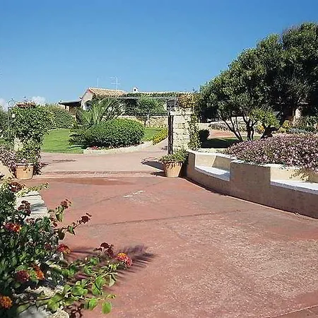 Colonna Country Club 4*