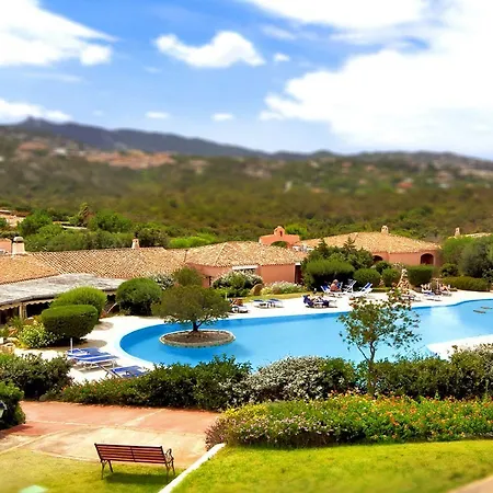 Colonna Country Club פורטו צ'רבו