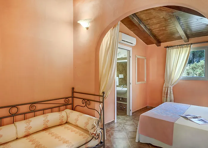 Colonna Country Club Hotel 4*