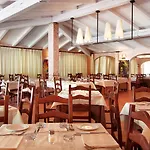 Colonna Country Club Hotel